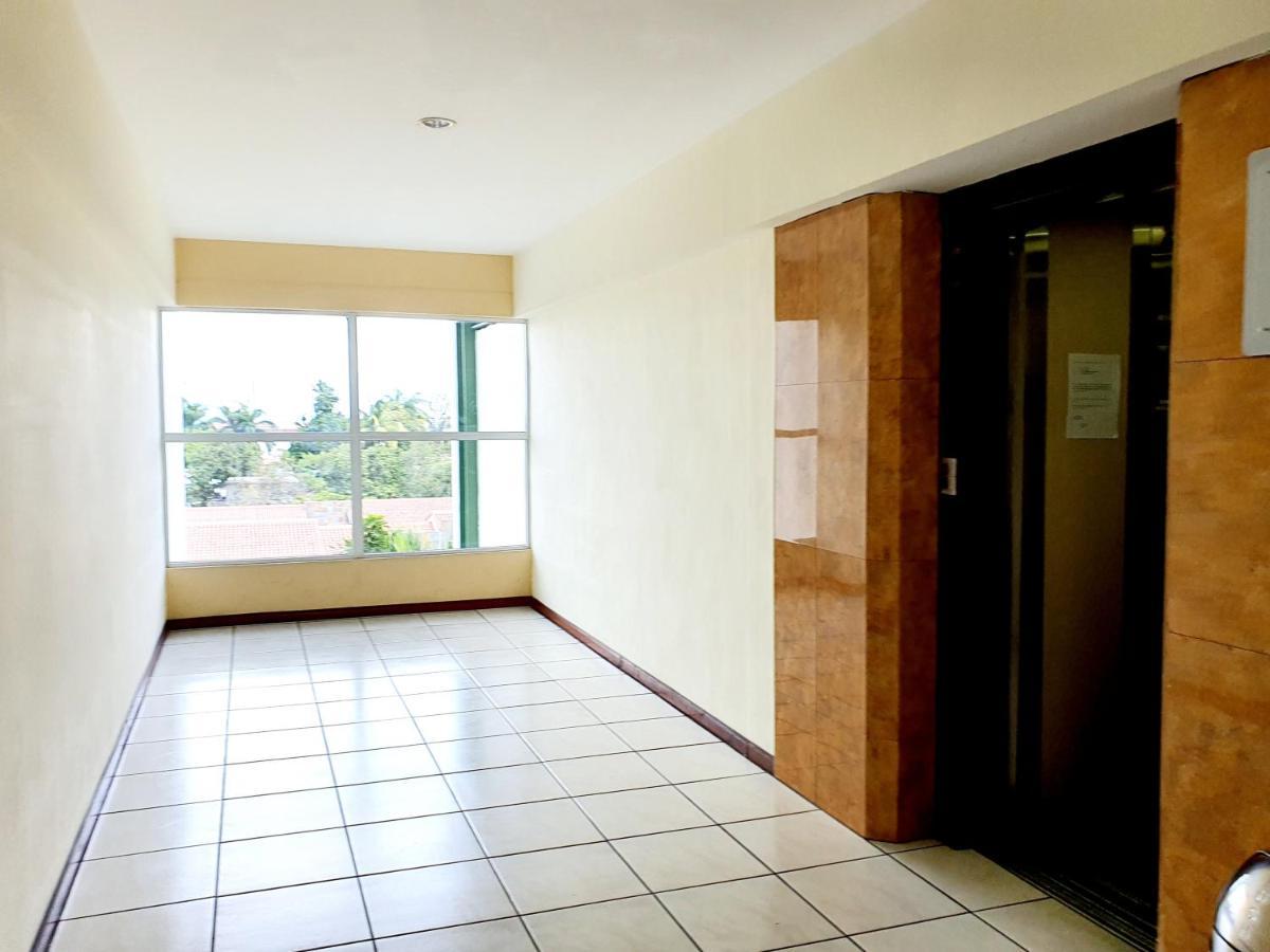 Апартаменты San Benito Flats Wifi 50Mg - 4 Huespedes - Parqueos Сан-Сальвадор Экстерьер фото